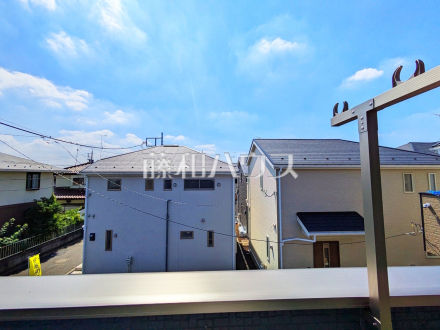 1号棟　住戸からの眺望写真　【三鷹市大沢５丁目】／撮影日2025/09/08