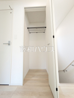 2号棟　収納　【三鷹市大沢５丁目】／撮影日2025/09/22