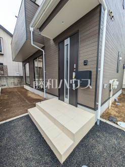 5号棟　玄関　【三鷹市大沢５丁目】／撮影日2025/09/22