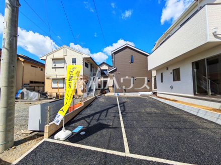 5号棟　外観/スタイリッシュな外観に仕上がっております。/　【三鷹市大沢５丁目】／撮影日2025/09/07