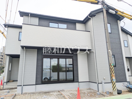 4号棟　外観　【福岡市城南区長尾４丁目】直線的ですっきりとしたスクエアなデザインです。／撮影日2025/10/18