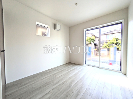 居室　【日野市東平山２丁目】全居室2面採光で明るいお部屋／撮影日2025/11/08