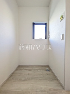 1号棟　洗面室・洗濯機スペース　【府中市浅間町４丁目】／撮影日2025/11/27