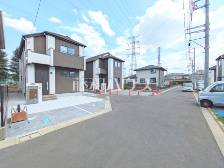 接道状況および現場風景　【小平市小川町１丁目】／撮影日2025/08/25