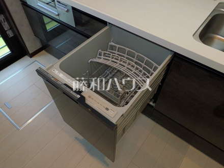 14号棟　食器洗浄乾燥機　【小平市小川町１丁目】　ビルトイン食洗機を標準完備し、家事時間が短縮できます。／撮影日2025/07/07
