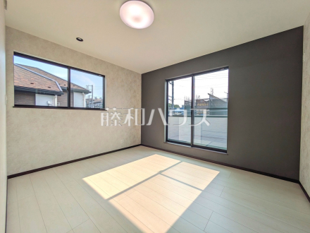 14号棟　居室　【小平市小川町１丁目】
2面採光で明るく風通しの良いお部屋　／撮影日2025/07/07