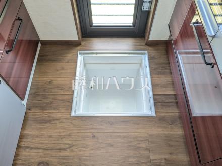 15号棟　床下収納　【小平市小川町１丁目】／撮影日2025/07/21