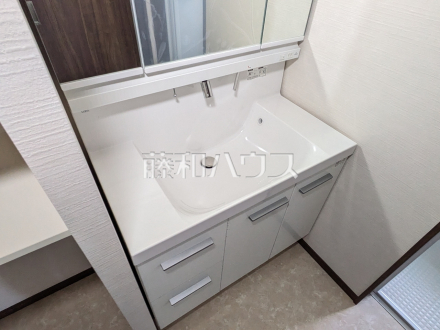 15号棟　洗面台　【小平市小川町１丁目】／撮影日2025/07/21