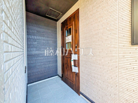 10号棟　玄関　【東村山市青葉町１丁目】／撮影日2025/11/08