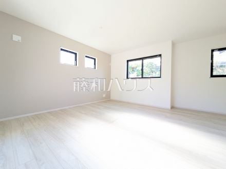 居室　【八王子市子安町１丁目】／撮影日2025/11/28