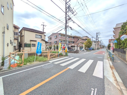 接道状況および現場風景　【西東京市芝久保町２丁目】／撮影日2025/09/15