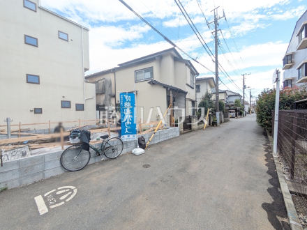 接道状況および現場風景　【西東京市芝久保町２丁目】／撮影日2025/09/29