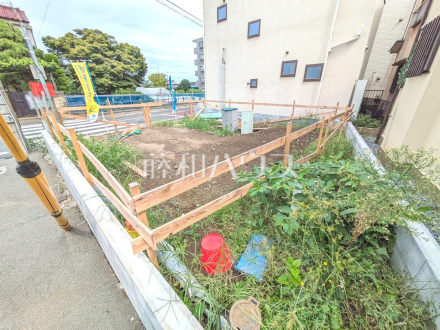 外観　【西東京市芝久保町２丁目】
建築中のため、完成後には確認できなくなる構造部分などが今ならご覧いただけます。入居後のマイホームへの愛着も違うかもしれませんね！　／撮影日2025/09/15