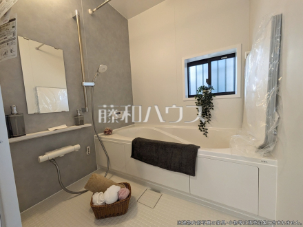 浴室　【日野市平山４丁目】
幼い子供がいると汚れものが多く、いつでも洗濯物を干せるのが嬉しい浴室換気乾燥機！　／撮影日2026/02/28