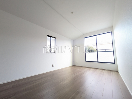 居室　全居室2面採光で明るいお部屋【日野市平山４丁目】／撮影日2026/01/25