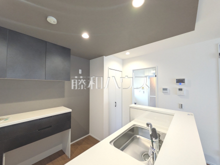 6号棟　キッチン　【武蔵村山市大南１丁目】／撮影日2026/02/16