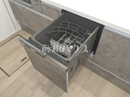 10号棟　食器洗浄乾燥機　【武蔵村山市大南１丁目】　ビルトイン食洗機は毎日の家事を軽減させてくれます。またワークトップも広々使え機能性も向上します。／撮影日2026/02/15