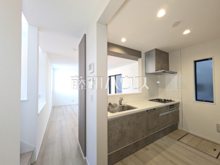 18号棟　キッチン　【武蔵村山市大南１丁目】／撮影日2026/02/15