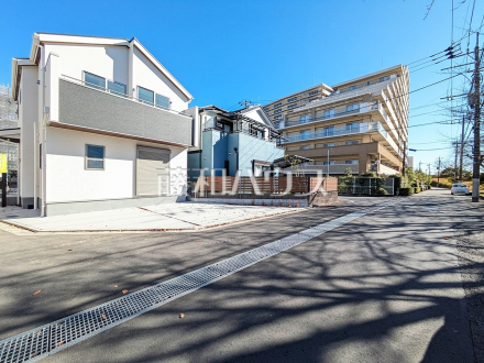 接道状況および現場風景　【八王子市大和田町３丁目】／撮影日2025/12/04