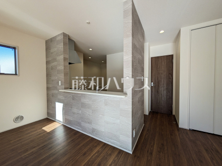 4号棟　キッチン　【八王子市大和田町３丁目】／撮影日2025/12/04