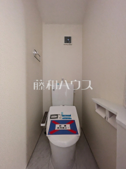 4号棟　トイレ　【八王子市大和田町３丁目】／撮影日2025/12/04