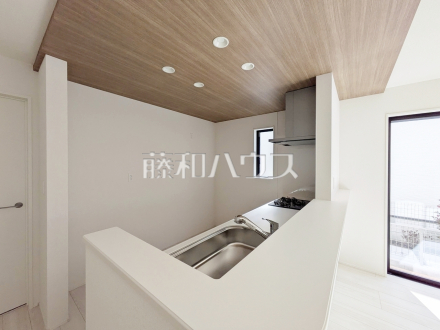 1号棟　キッチン　【三鷹市大沢２丁目】／撮影日2026/03/01