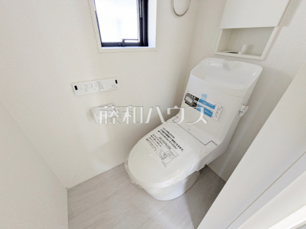 1号棟　トイレ　【三鷹市大沢２丁目】／撮影日2026/03/01