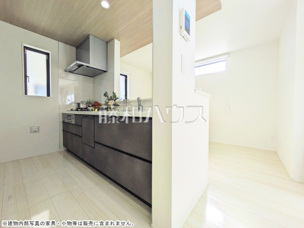 3号棟　キッチン　【三鷹市大沢２丁目】／撮影日2025/12/06