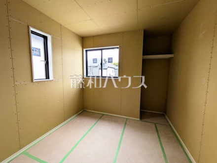 6号棟　居室（施工中）　【三鷹市大沢２丁目】／撮影日2026/06/21