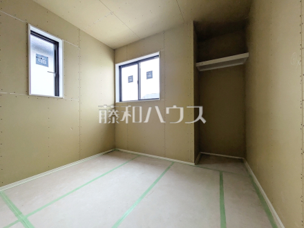 6号棟　居室（施工中）　【三鷹市大沢２丁目】／撮影日2026/06/21