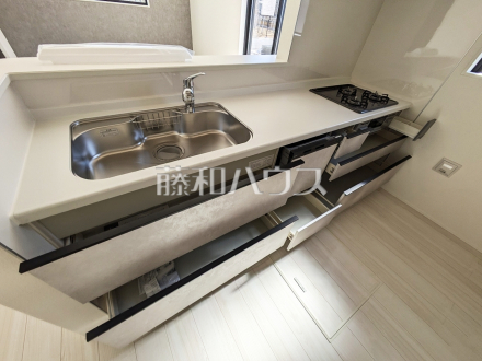 11号棟　キッチン収納　【三鷹市大沢２丁目】／撮影日2026/02/01