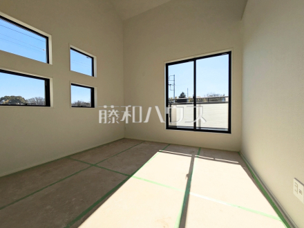 11号棟　居室(施工中)　【三鷹市大沢２丁目】／撮影日2026/02/01