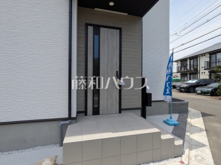 14号棟　玄関　【三鷹市大沢２丁目】／撮影日2026/06/01