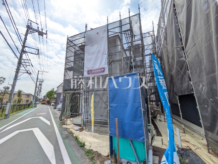 接道状況および現場風景　【立川市若葉町１丁目】 平日のご案内も可能です。まずはお気軽にお問合せ下さいませ。 ／撮影日2026/04/20