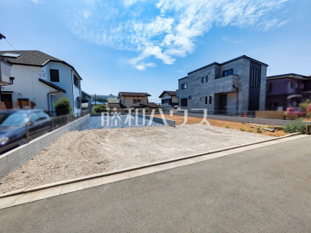 現場風景　【小平市鈴木町１丁目】物件より10分圏内に小学校・スーパー揃う好住環境／撮影日2025/08/05