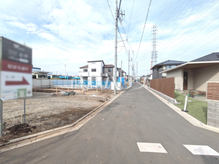 接道状況および現場風景　【小平市小川町１丁目】／撮影日2025/11/27