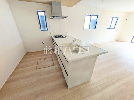 10号棟　キッチン　【日野市平山４丁目】／撮影日2026/03/30