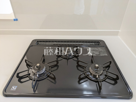 A号棟　3口ガスコンロ　【日野市落川】／撮影日2026/04/06