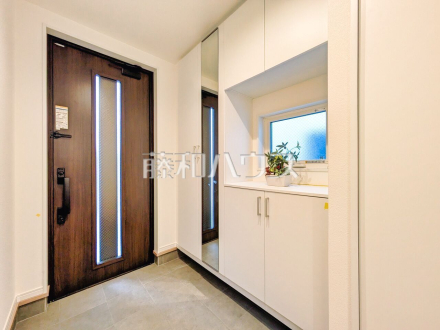 3号棟　玄関　【国立市西２丁目】／撮影日2025/12/11