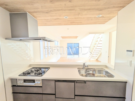 1号棟　キッチン　【春日井市西高山町２丁目】／撮影日2026/03/07