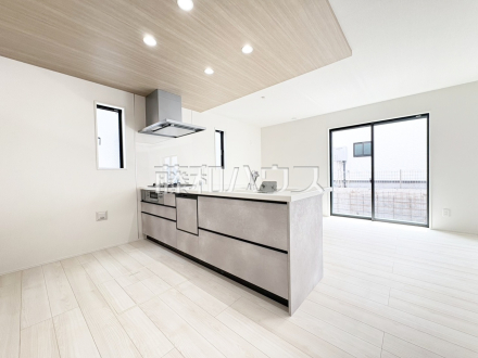 8号棟　キッチン　【清瀬市中里４丁目】／撮影日2026/04/13