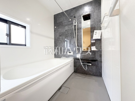 8号棟　浴室　【清瀬市中里４丁目】／撮影日2026/04/13