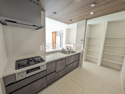 3号棟　キッチン　【春日井市西高山町２丁目】／撮影日2026/03/08