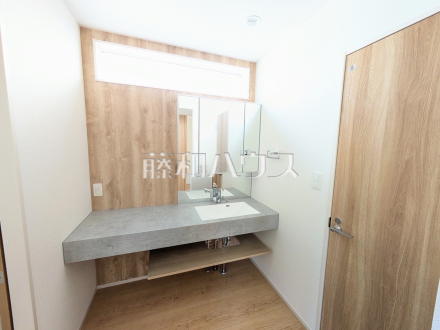 4号棟　洗面室　【春日井市西高山町２丁目】／撮影日2026/03/08