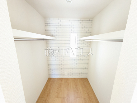 4号棟　ウォークインクローゼット　【春日井市西高山町２丁目】／撮影日2026/03/08