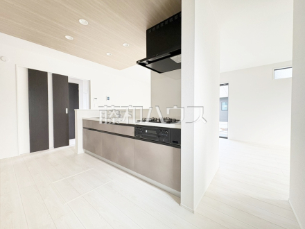 3号棟　キッチン　【清瀬市旭が丘１丁目】／撮影日2026/03/29