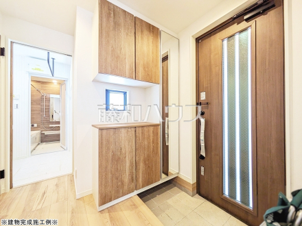 ※完成施工例※玄関　【朝霞市三原４丁目】／撮影日2025/03/20