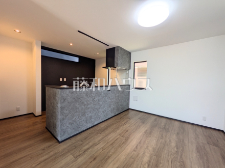 2号棟　キッチン　【三鷹市北野２丁目】／撮影日2026/03/01