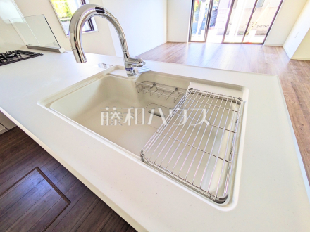 キッチン　【狛江市岩戸南３丁目】／撮影日2025/12/12