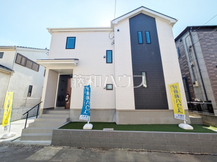 外観　【清瀬市中里３丁目】 見学はしたいけど、なかなか時間が取れない・・・そんな方に出勤前や仕事終わりにマイホームを見学できるサポートをいたします。 ／撮影日2026/02/22